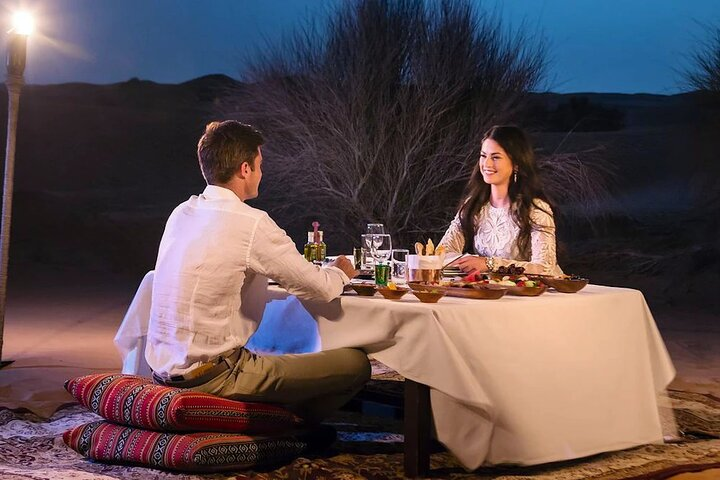 99382da9-3e97-4670-9072-ed1a3c15487b_romantic-desert-safari-dubai-tour